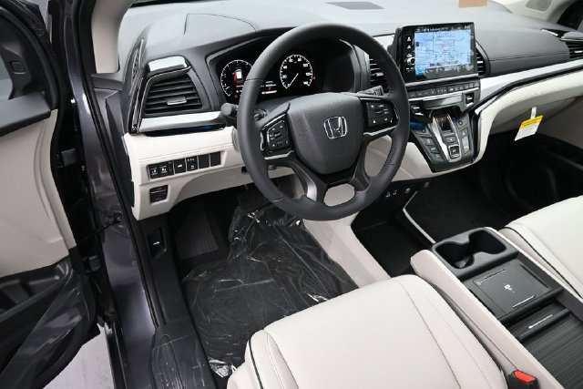 New 2027 Honda Odyssey Touring image 13