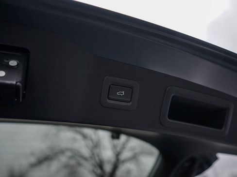 Certified 2025 MAZDA CX-5 Carbon Edition image 8