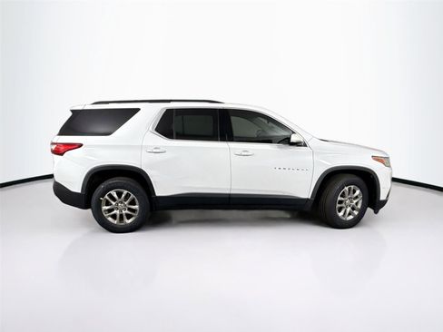 Used 2020 Chevrolet Traverse LT image 5