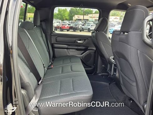 New 2026 RAM 1500 Express AWD/4WD image 15
