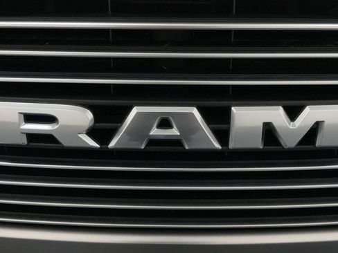 Used 2018 RAM 1500 Limited image 14