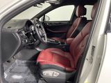 Certified 2023 Porsche Macan w/ Premium Package image 5