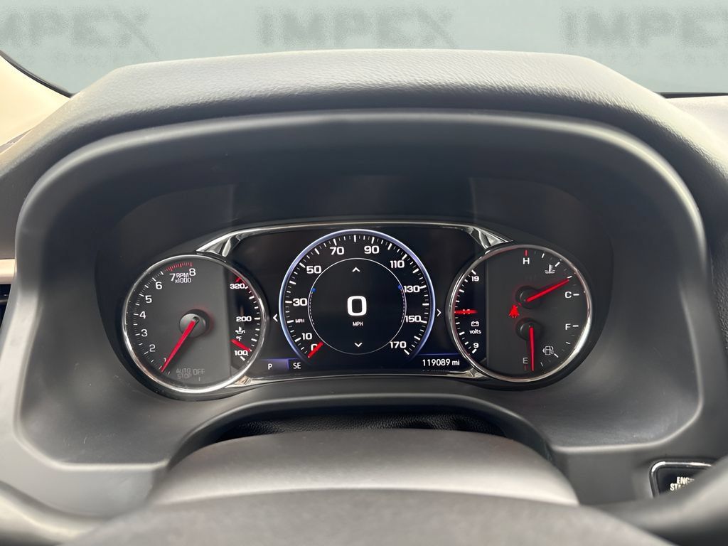 Used 2021 GMC Acadia Denali w/ Denali Technology Package FWD image 17