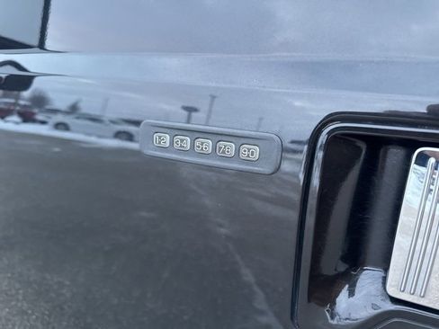 Used 2015 Ford F350 Platinum image 25