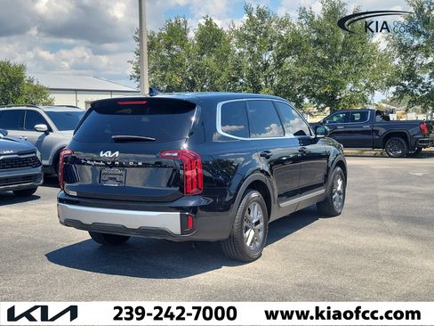 Certified 2023 Kia Telluride LX FWD image 6