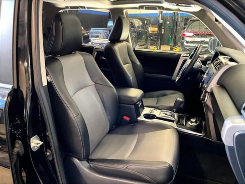 Used 2023 Toyota 4Runner SR5 Premium w/ Moonroof Package image 11