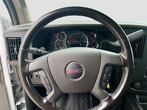 Used 2023 GMC Savana 3500 w/ Driver Convenience Package image 11