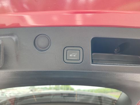 New 2026 GMC Terrain Elevation FWD image 9