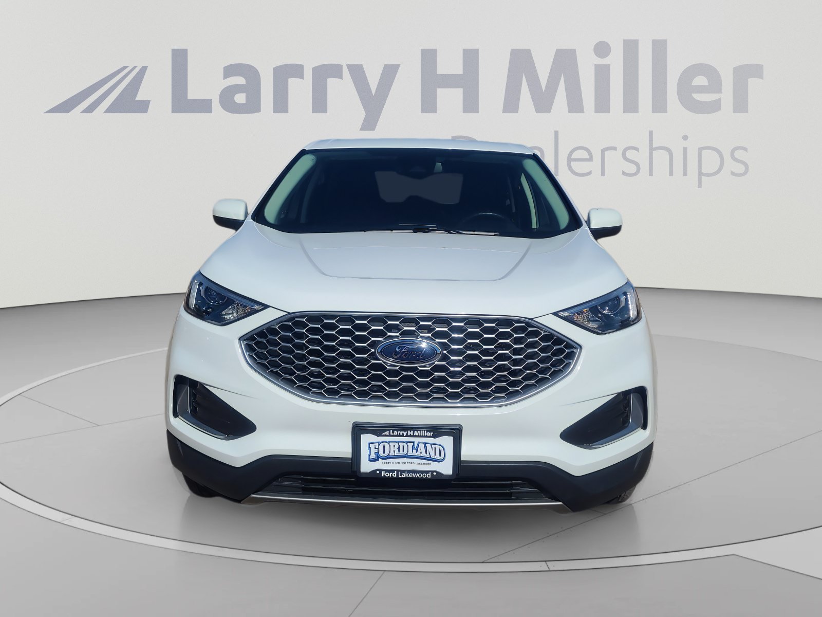 Used 2024 Ford Edge SEL AWD/4WD image 8