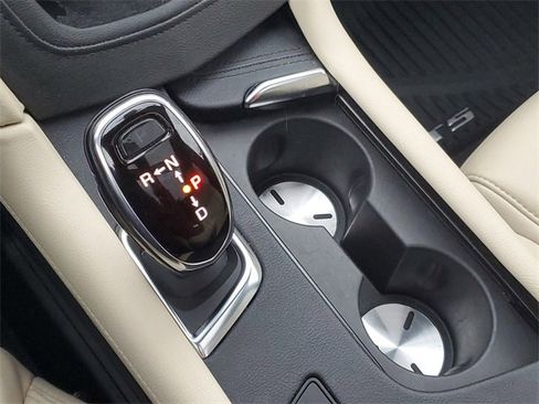 Used 2019 Cadillac XT5 Luxury image 29