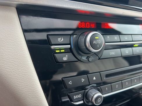 Used 2018 BMW X5 xDrive40e image 17