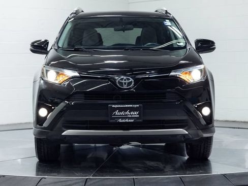 Used 2016 Toyota RAV4 XLE AWD/4WD image 5