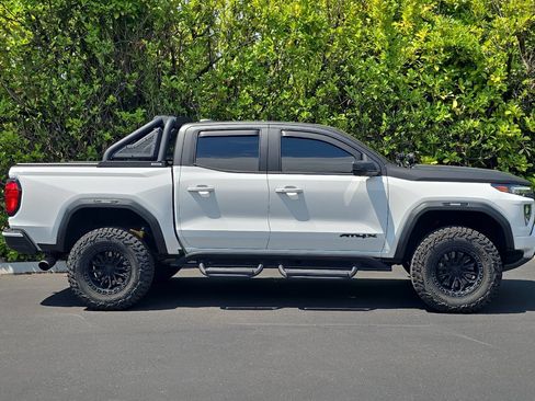Used 2023 GMC Canyon AT4X AWD/4WD image 3