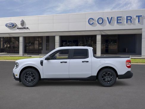 New 2026 Ford Maverick XLT w/ XLT Luxury Package FWD image 3