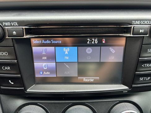 Used 2016 Toyota RAV4 LE FWD image 22