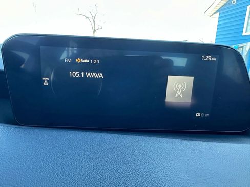 Used 2022 MAZDA MAZDA3 s image 28