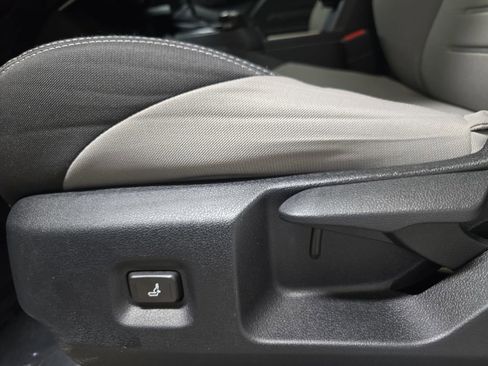 Used 2024 Toyota Tacoma TRD Sport image 28