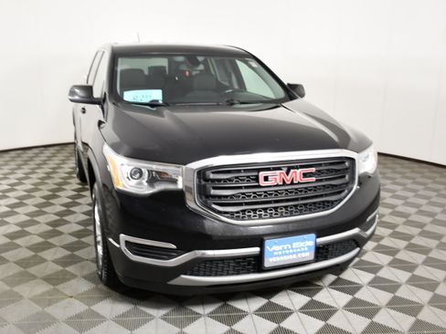 Used 2019 GMC Acadia SLE AWD/4WD image 3