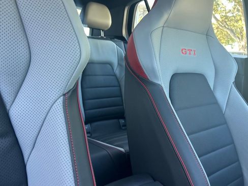 New 2026 Volkswagen GTI SE image 38
