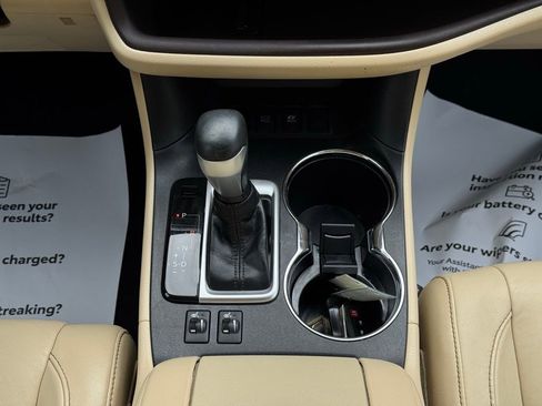 Used 2018 Toyota Highlander XLE image 39