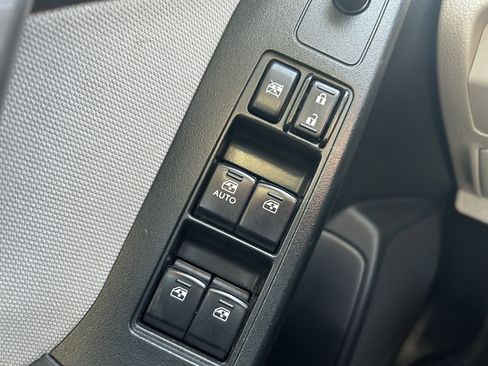 Used 2016 Subaru Forester 2.5i Premium w/ Popular Package #2 image 19