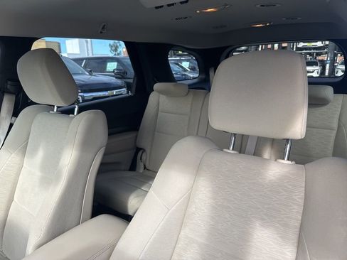 Used 2022 Dodge Durango SXT image 8