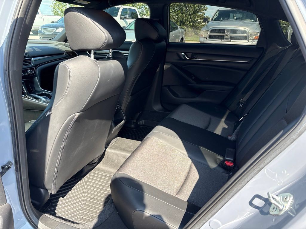 Used 2022 Honda Accord Sport image 17