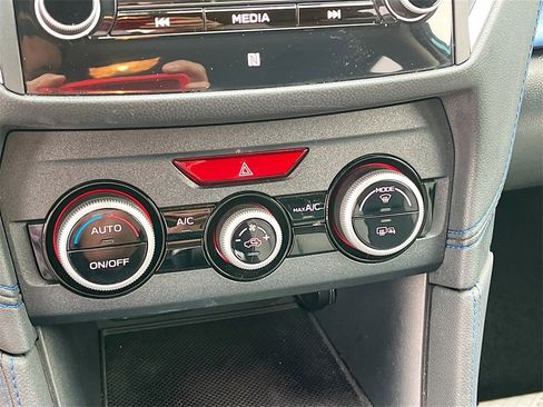 Used 2022 Subaru Crosstrek Hybrid w/ Moonroof Package w/Navigation image 16