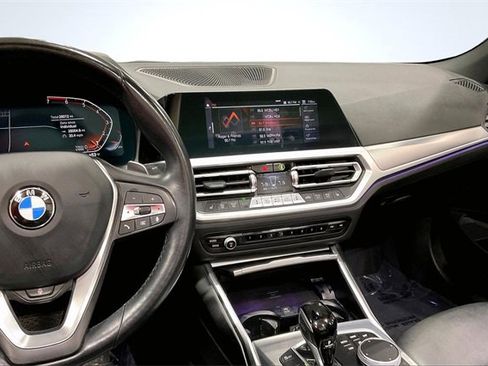 Used 2023 BMW 430i xDrive Convertible w/ Convenience Package image 6