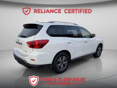 Used 2020 Nissan Pathfinder S image 5