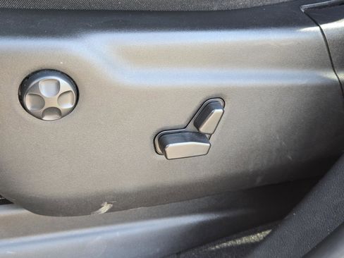 Certified 2021 Jeep Grand Cherokee Laredo X image 24