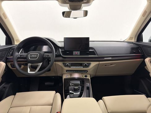 Certified 2025 Audi Q5 2.0T Premium Plus AWD/4WD image 16