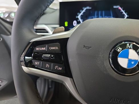Used 2025 BMW 230i Coupe w/ Convenience Package RWD image 20
