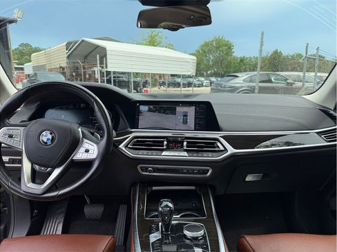 Used 2019 BMW X7 xDrive50i w/ Premium Package AWD/4WD image 10