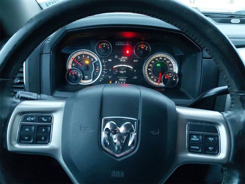 Used 2018 RAM 3500 Laramie image 34