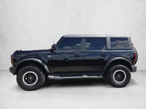 Used 2024 Ford Bronco Outer Banks w/ Sasquatch Package AWD/4WD image 8