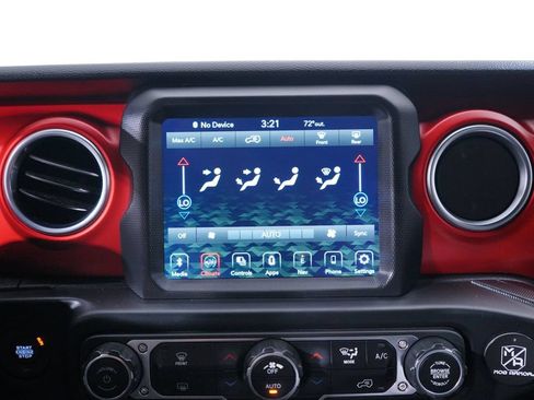 Used 2021 Jeep Wrangler Unlimited Rubicon AWD/4WD image 23