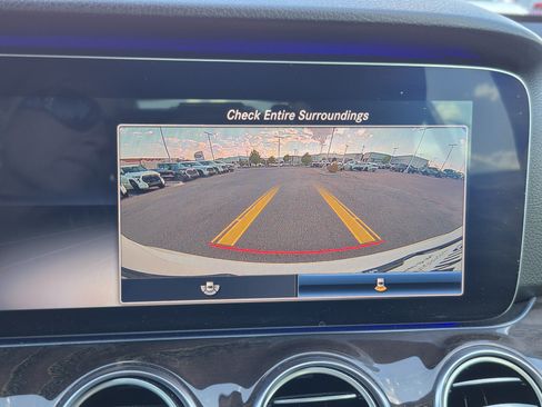 Used 2020 Mercedes-Benz E 350 4MATIC Sedan image 27