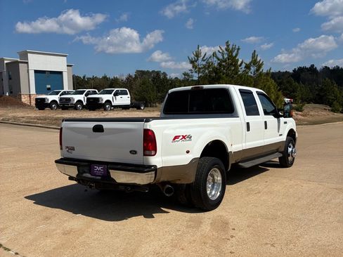 Used 2005 Ford F350 4x4 Crew Cab DRW Super Duty image 5