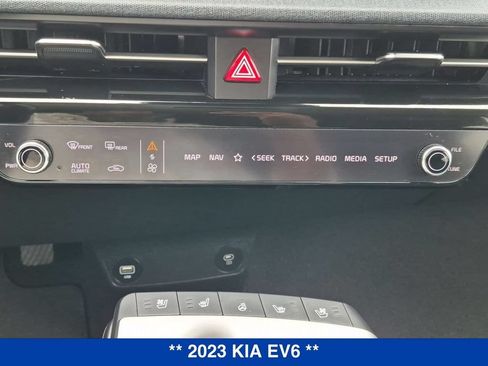 Used 2023 Kia EV6 Wind w/ Wind Technology Package AWD/4WD image 24