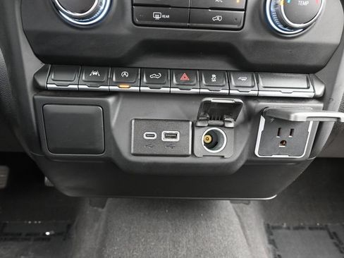 Used 2024 Chevrolet Silverado 1500 Custom RWD image 28