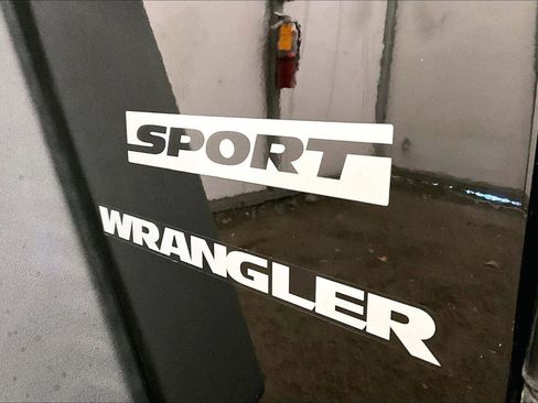 Used 2017 Jeep Wrangler Sport w/ Quick Order Package 24S image 13