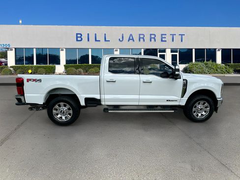 Certified 2025 Ford F250 Lariat w/ Chrome Package AWD/4WD image 8