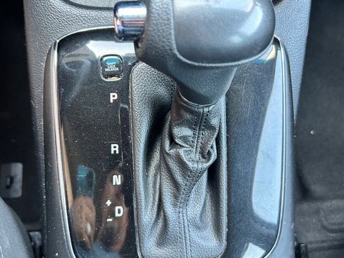 Used 2017 Kia Forte LX FWD image 15