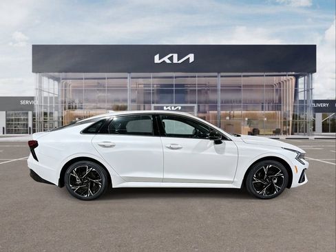 New 2026 Kia K5 GT-Line image 9