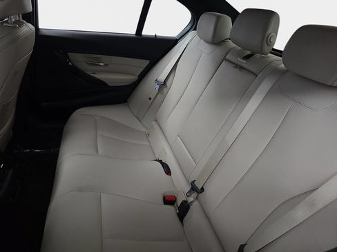 Used 2014 BMW 328i xDrive Sedan AWD/4WD image 16