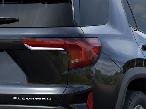 New 2027 GMC Terrain Elevation w/ Elevation Premium Package AWD/4WD image 11