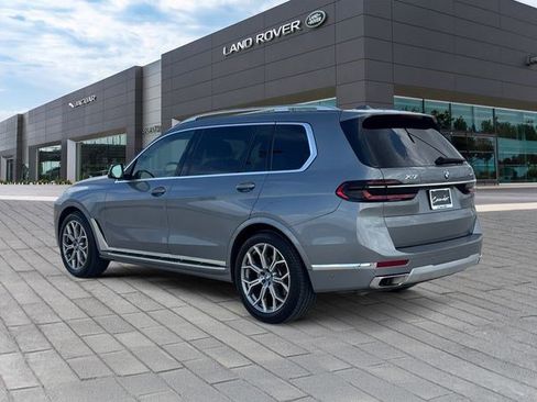 Used 2024 BMW X7 xDrive40i AWD/4WD image 3