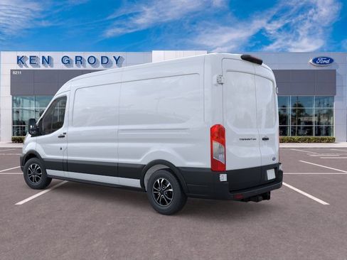 New 2026 Ford Transit 250 148 Medium Roof w/ Exterior Upgrade Package RWD image 4