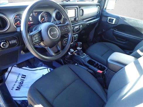 Used 2020 Jeep Wrangler Unlimited Sport image 10